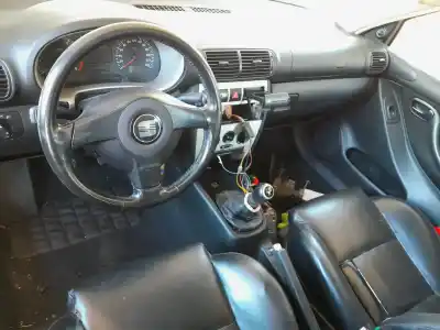 Veicolo di demolizione seat leon (1m1) sport dell'anno 2001 alimentato bcb