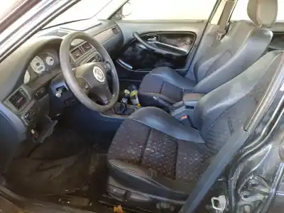 Scrapping Vehicle mg rover mg zs zs 120 of the year 2003 powered 18k4f