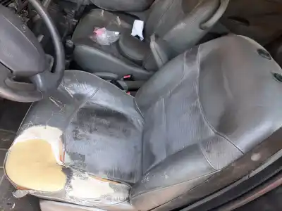 Здавання транспортного засобу renault scenic (ja..) 1.9 dci authentique року 2001 потужний f9q732