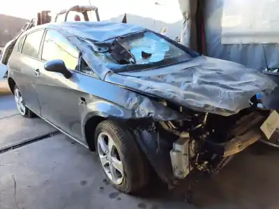 Veicolo di demolizione seat leon (1p1) reference dell'anno 2008 alimentato bxe