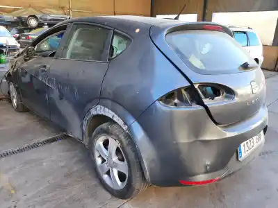 Veicolo di demolizione seat leon (1p1) reference dell'anno 2008 alimentato bxe