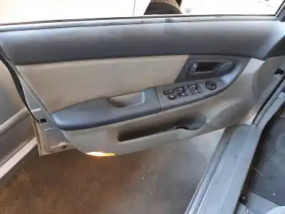 Vehicul casat kia cerato i fastback (ld) 1.6 al anului 2005 alimentat g4ed