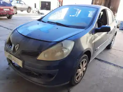Veículo de Sucata renault clio iii emotion do ano 2006 alimentado k9k