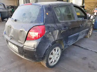 Veículo de Sucata renault clio iii emotion do ano 2006 alimentado k9k