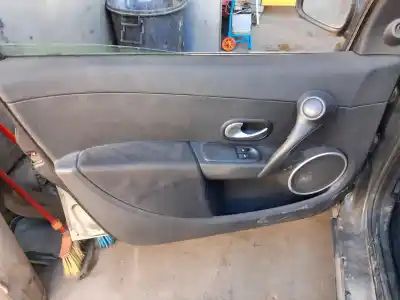 Veículo de Sucata renault clio iii emotion do ano 2006 alimentado k9k