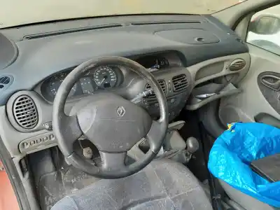 Scrapping Vehicle renault scenic (ja..) 1.9 dci century 102 cv / 75 kw of the year 2000 powered f9qk7