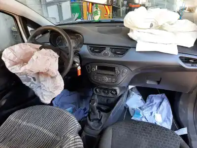 Veicolo di demolizione opel corsa e expression dell'anno 2018 alimentato b14xer