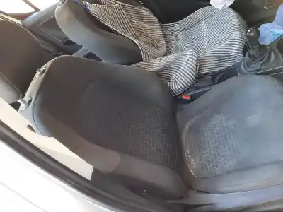 Veicolo di demolizione opel corsa e expression dell'anno 2018 alimentato b14xer