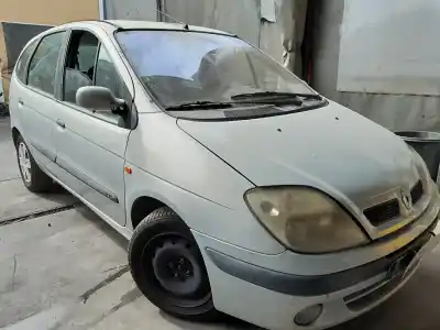 Veicolo di demolizione renault scénic i monospace (ja0/1_, fa0_) 1.9 dti (ja1u) dell'anno 2003 alimentato f9q744