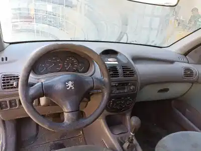 Vehicul casat peugeot 206 berlina 1.9 diesel al anului 1999 alimentat wjz