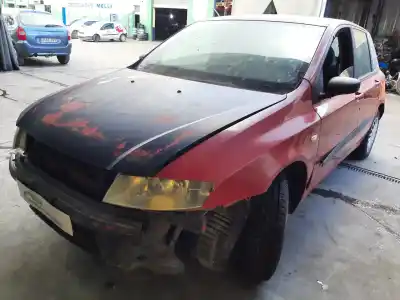 Veículo de Sucata fiat stilo (192) 1.9 jtd cat do ano 2002 alimentado 192a1000