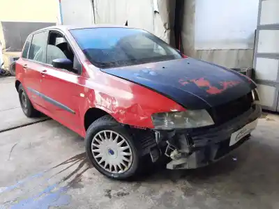 Veículo de Sucata fiat stilo (192) 1.9 jtd cat do ano 2002 alimentado 192a1000