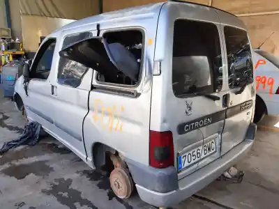 Veículo de Sucata citroen berlingo 2.0 hdi sx plus familiar do ano 2001 alimentado rhy