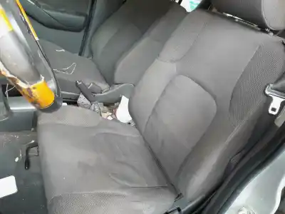 Veículo de Sucata nissan pathfinder (r51) 2.5 dci xe do ano 2001 alimentado yd25ddti