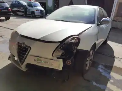 Scrapping Vehicle alfa romeo giulietta (191) progression of the year 2012 powered 940a3000