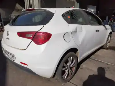 Scrapping Vehicle alfa romeo giulietta (191) progression of the year 2012 powered 940a3000