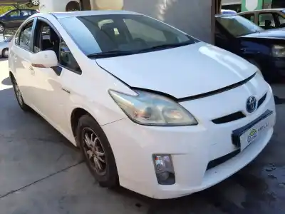 Здавання транспортного засобу toyota prius (nhw30) plug-in hybrid advance року 2010 потужний 2zr