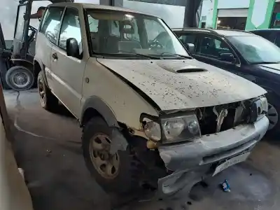 Veículo de Sucata nissan terrano/terrano.ii (r20) comfort do ano 2000 alimentado td27t