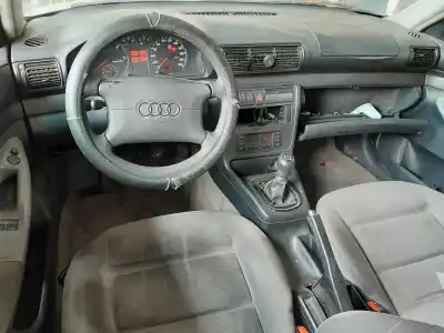 Vehicul casat audi a4 berlina (b5) 1.9 tdi al anului 2007 alimentat ahu