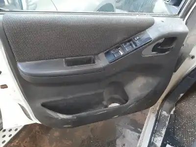 Veículo de Sucata nissan pathfinder (r51) 2.5 dci le do ano 2001 alimentado yd25