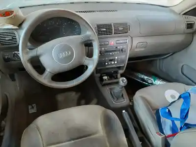 Здавання транспортного засобу audi a3 (8l) 1.6 ambiente року 2002 потужний bfq