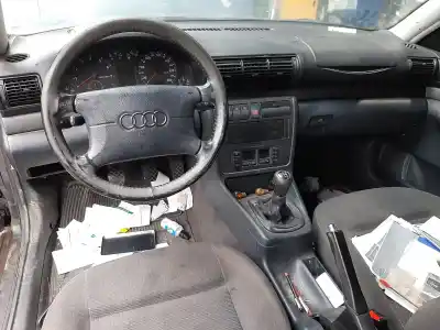 Scrapping Vehicle audi a4 berlina (b5) 2.6 v6 cat (abc) of the year 2001 powered abc