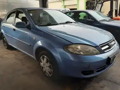 Veículo de Sucata DAEWOO LACETTI SX do ano 2004 alimentado F16D3