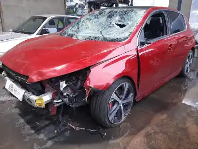 Veículo de Sucata peugeot 308 gt line do ano 2018 alimentado ah01