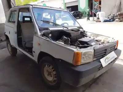 Veicolo di demolizione FIAT PANDA 1000 CL I.E. KAT dell'anno 1993 alimentato 156A2246