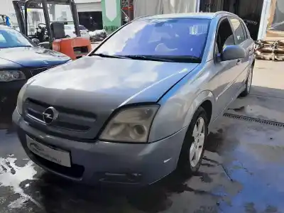 Scrapping Vehicle opel signum elegance of the year 2001 powered z22yh