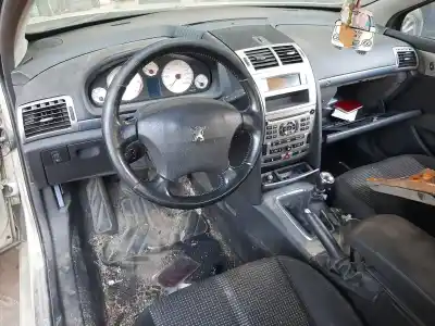 Veículo de Sucata peugeot 407 st sport do ano 2007 alimentado rhr