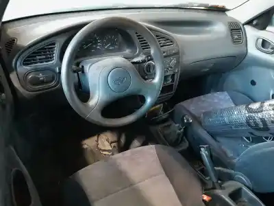 Veicolo di demolizione daewoo lanos se dell'anno 2001 alimentato a13sms
