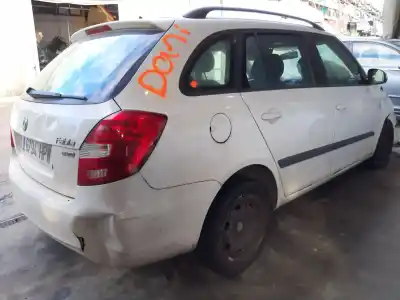 Scrapping Vehicle skoda fabia combi (5j5) ambition of the year 2013 powered cayb