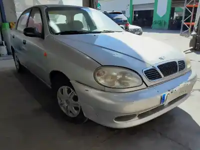 Veicolo di demolizione daewoo lanos s dell'anno 2002 alimentato a13sms