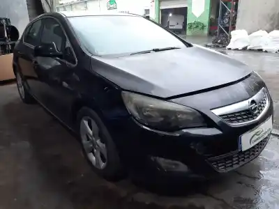 Scrapping Vehicle opel astra j (p10) 1.7 cdti (68) of the year 2010 powered a17dtr