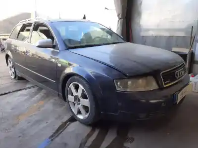 Véhicule à la ferraille audi a4 avant (8e) 3.0 v6 30v cat (asn) de l'année 2002 alimenté asn