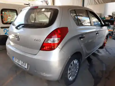 Sloopvoertuig hyundai                                            i20 (pb)                                                                                                                                                                                                                                                   g4la                                                                                                                                                                                                                                                       van het jaar 2010 aangedreven g4la