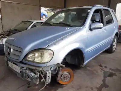 Vehicul casat MERCEDES CLASE M (W163) 2.7 CDI 20V CAT al anului 2003 alimentat OM612963