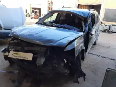 Veículo de Sucata dodge journey se do ano 2008 alimentado bwd