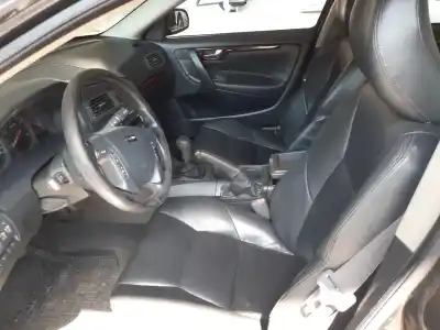 Veículo de Sucata volvo v70 familiar 2.4 t / 2.5 t do ano 2001 alimentado b5244t3