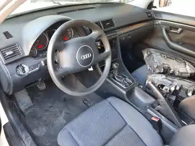 Здавання транспортного засобу audi a4 b6 (8e2) 1.9 tdi року 2001 потужний awx