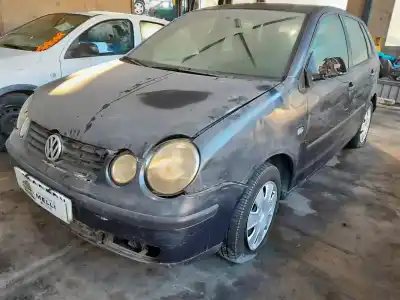 Vehicul casat volkswagen polo (9n1) conceptline al anului 2001 alimentat azq