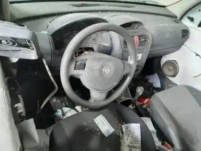 Veículo de Sucata opel combo familiar do ano 2006 alimentado z13dt