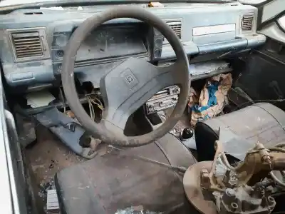 Veículo de Sucata citroen c15 rd familiale do ano 2001 alimentado 161a