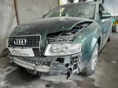 Vehicul casat AUDI A4 BERLINA (8E) 1.9 TDI al anului 2002 alimentat AVF