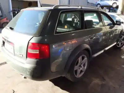 Veicolo di demolizione audi allroad quattro (4b5) 2.5 tdi (132kw) dell'anno 2001 alimentato ake
