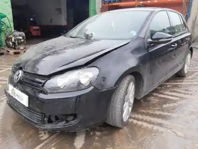 Scrapping Vehicle volkswagen golf vi (5k1) 2.0 tdi of the year 2001 powered cbdc