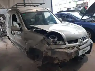 Здавання транспортного засобу renault   року 2005 потужний f9q790