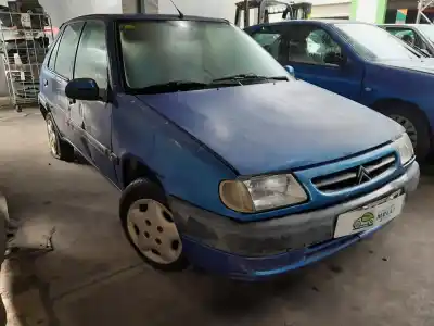 Veículo de Sucata citroen saxo 1.5 diesel do ano 2001 alimentado vjz