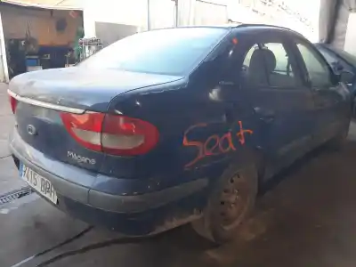 Scrapping Vehicle renault megane i scenic (ja0) 1.6 16v kaleido 107 cv / 79 kw of the year 2001 powered k4m700